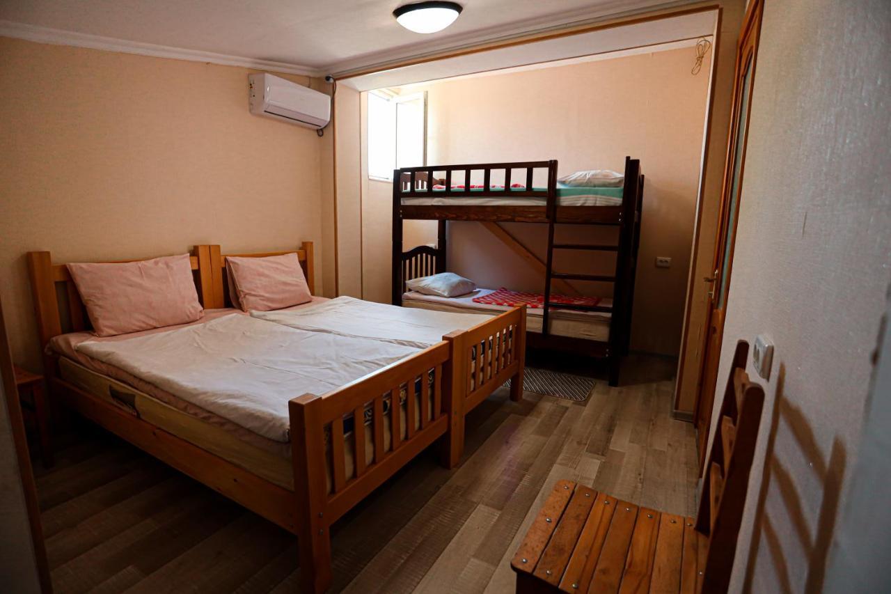 Guesthouse Gua Kʼutʼaisi Exterior foto