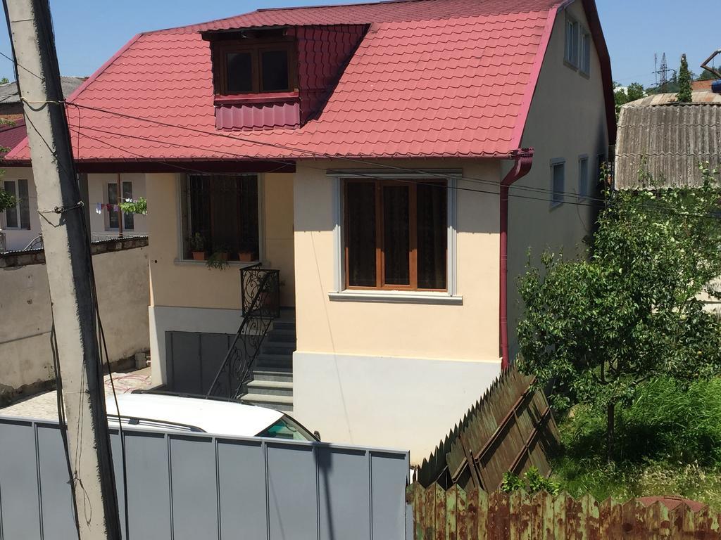 Guesthouse Gua Kʼutʼaisi Exterior foto